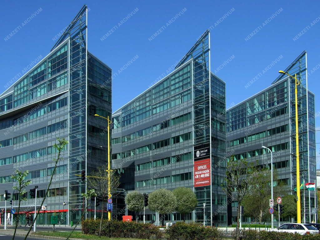  Budapest - Alkotás Point irodaház