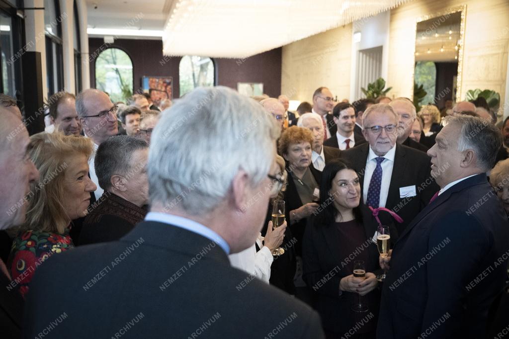 A Magyar Diaszpóra Tanács ülése Budapesten - Orbán Viktor