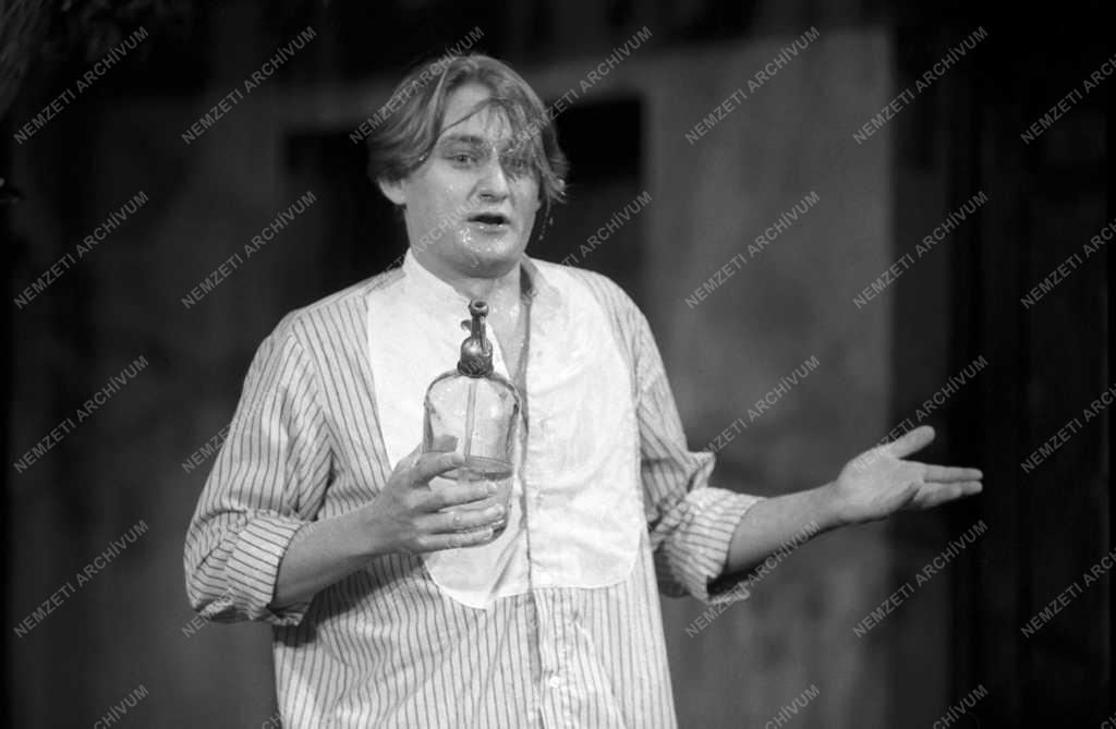 Kultúra - Színház - Zerkovitz-Szilágyi: Csókos asszony