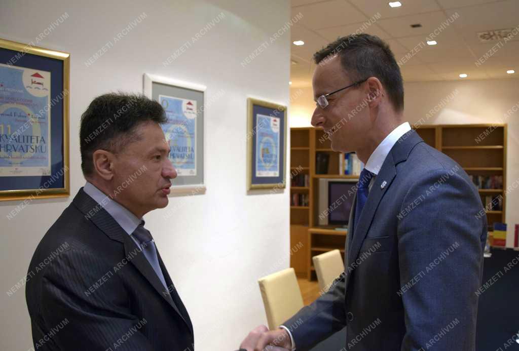 Szijjártó Péter a Dubrovniki Fórumon