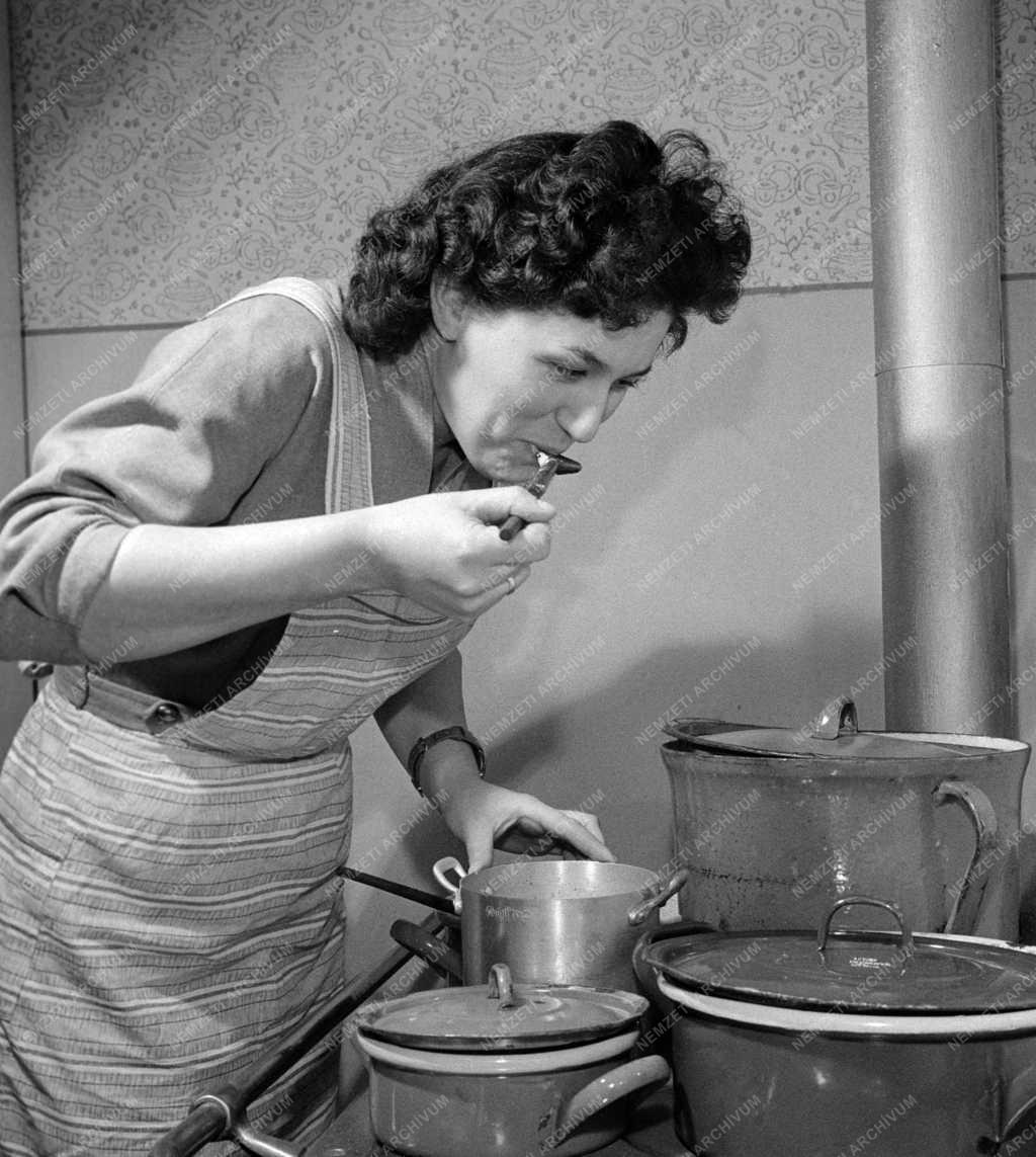 Háztartás - Karácsonyi készülődés