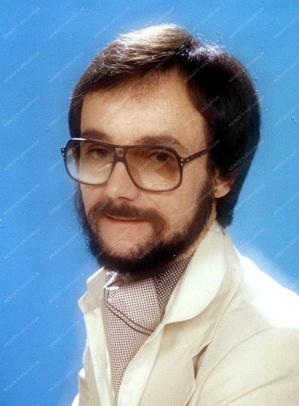 Horváth Attila dalszövegíró