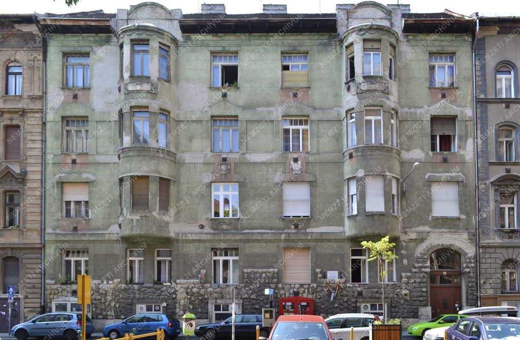 Épület - Budapest - Radnóti Miklós szülőháza