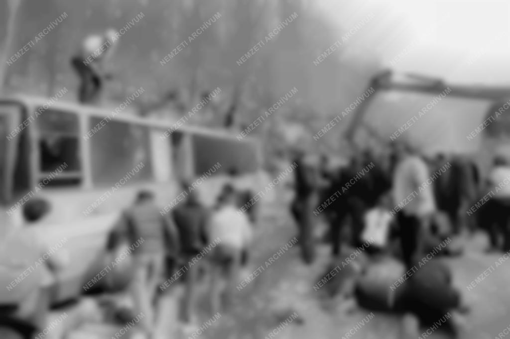 Baleset - Sport - Tömegbaleset az autós hegyi bajnokságon