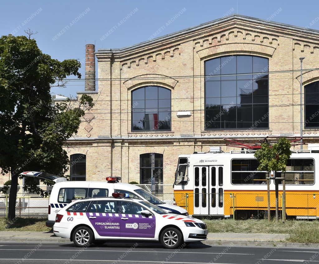 Közlekedés - Budapest - Forgalmi zavarelhárítás Kőbányán
