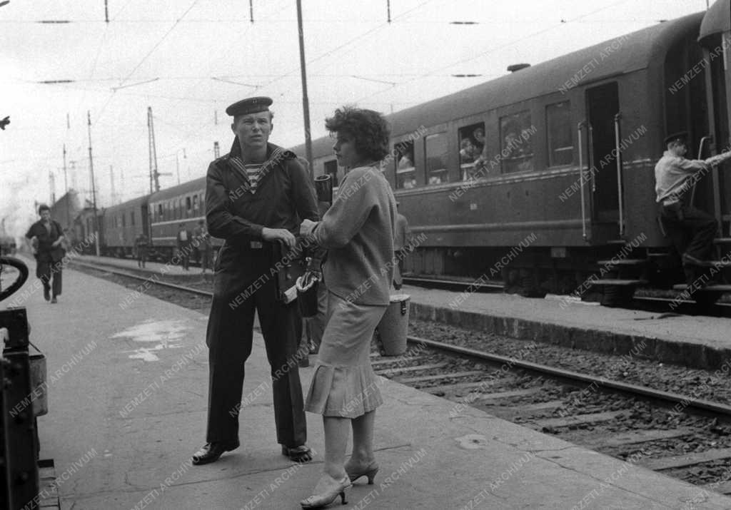 Közlekedés - Vasúti közlekedés - Keleti pályaudvar