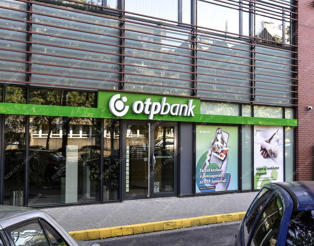 Városkép - Budapest  - BSR Center - OTP