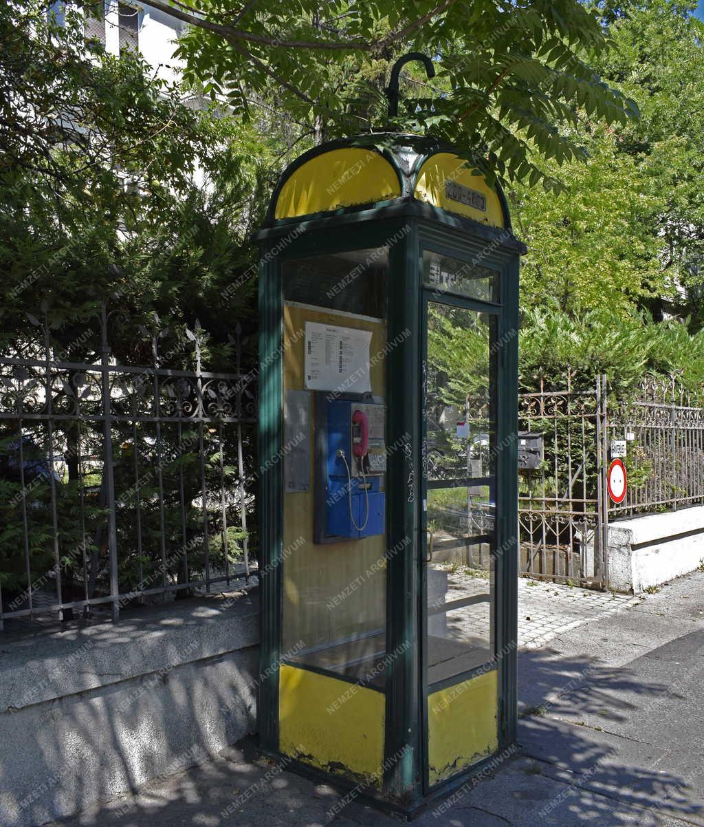 Városkép - Budapest - Telefonfülke