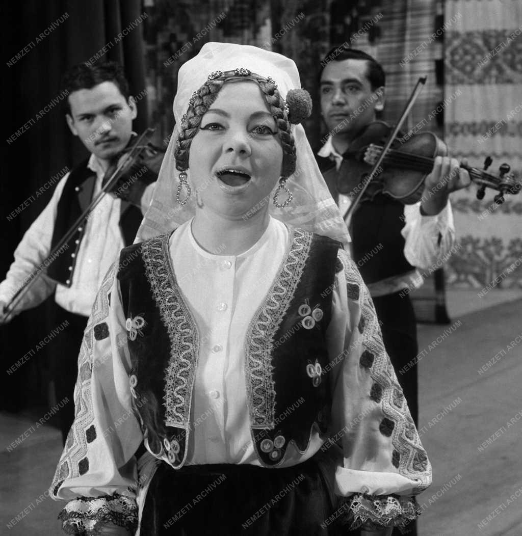 Kultúra - Magyar Állami Népi Együttes