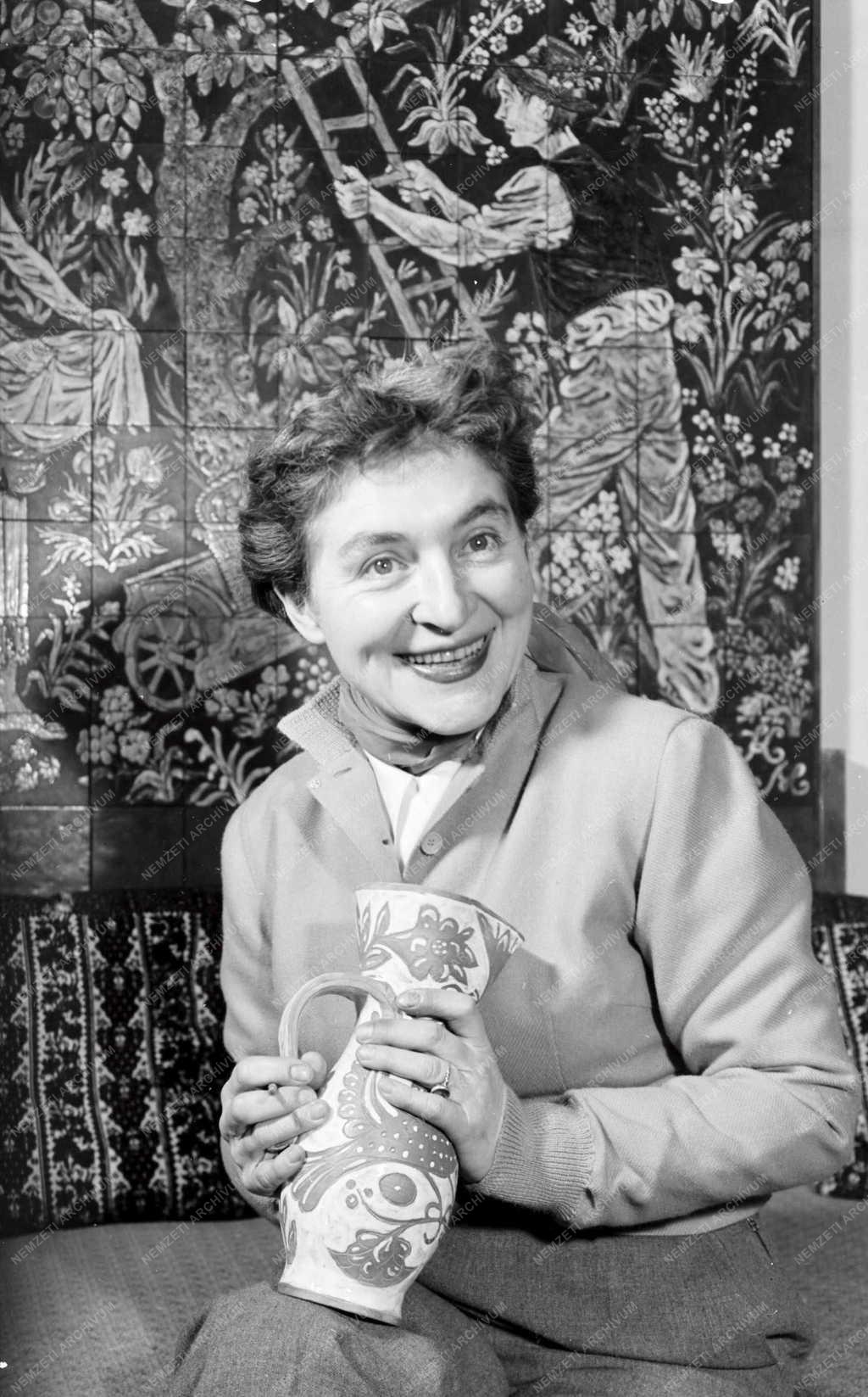 Kultúra - Képzőművészet - Kovács Margit