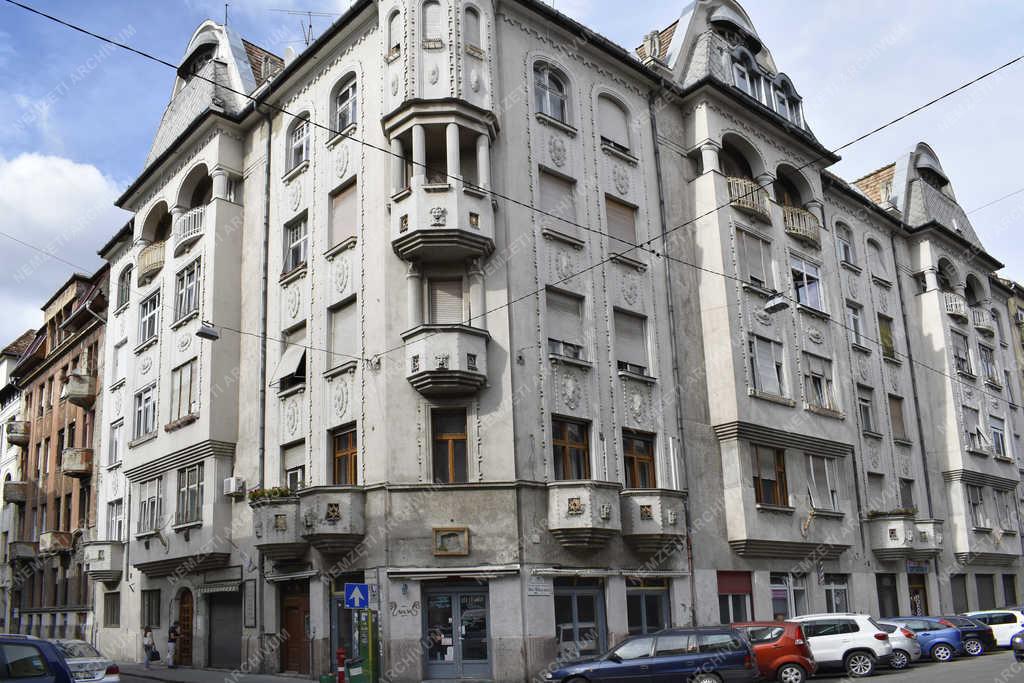 Városkép - Budapest - Polgári bérház