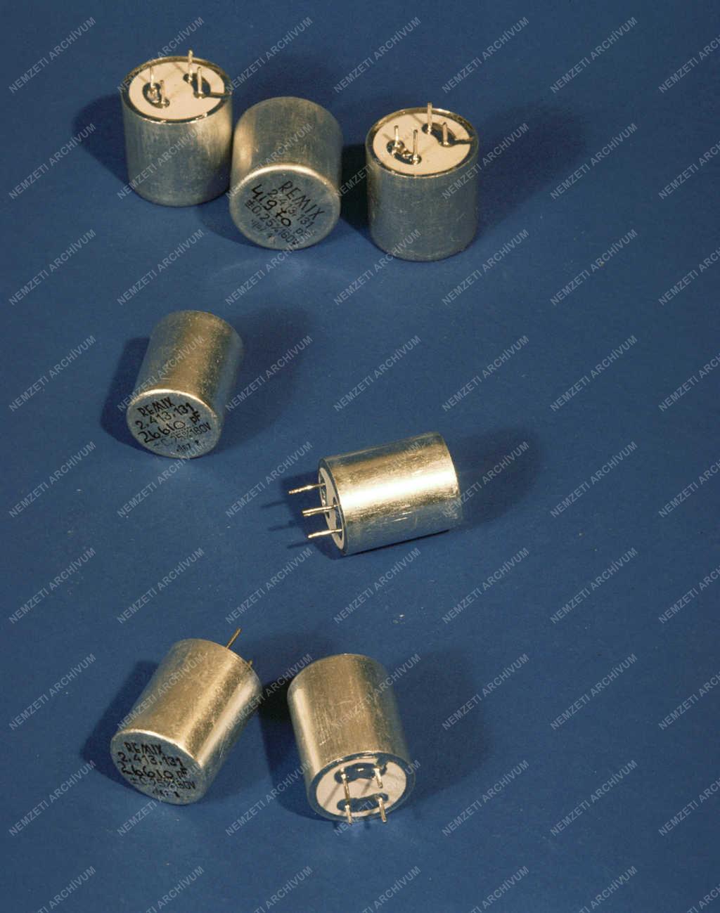 Ipar -  ELEKTROMODUL Magyar Elektronikai Alkatrészkereskedelmi Vállalat