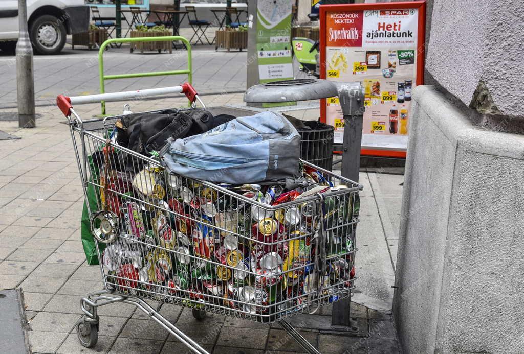 Hulladékhasznosítás - Fémdoboz gyűjtő kosara