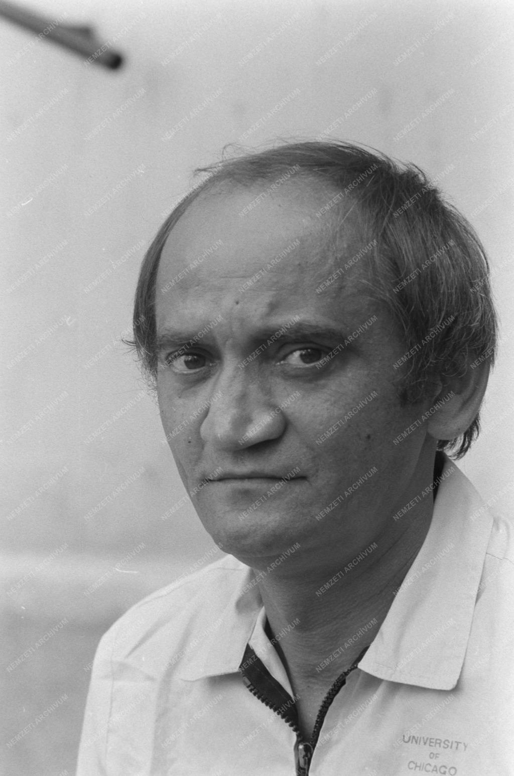 Kultúra - Hunyadkürti István színművész