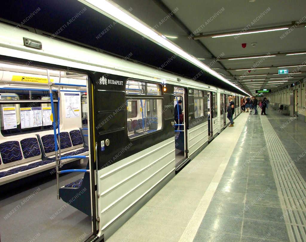 Közlekedés - Budapest - A hármas metró északi végállomása