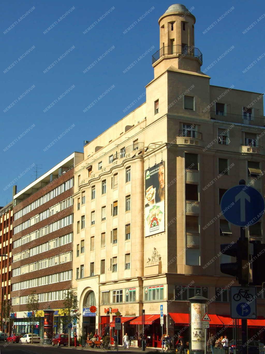 Budapest - Városkép - Károly körút