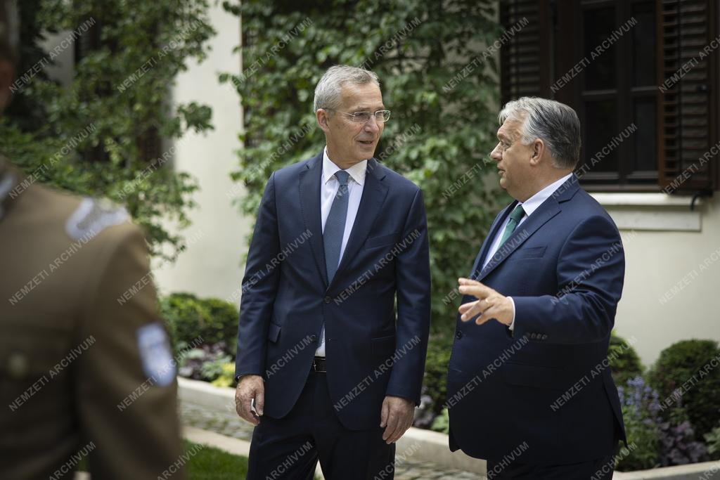Orbán Viktor fogadta a NATO főtitkárát