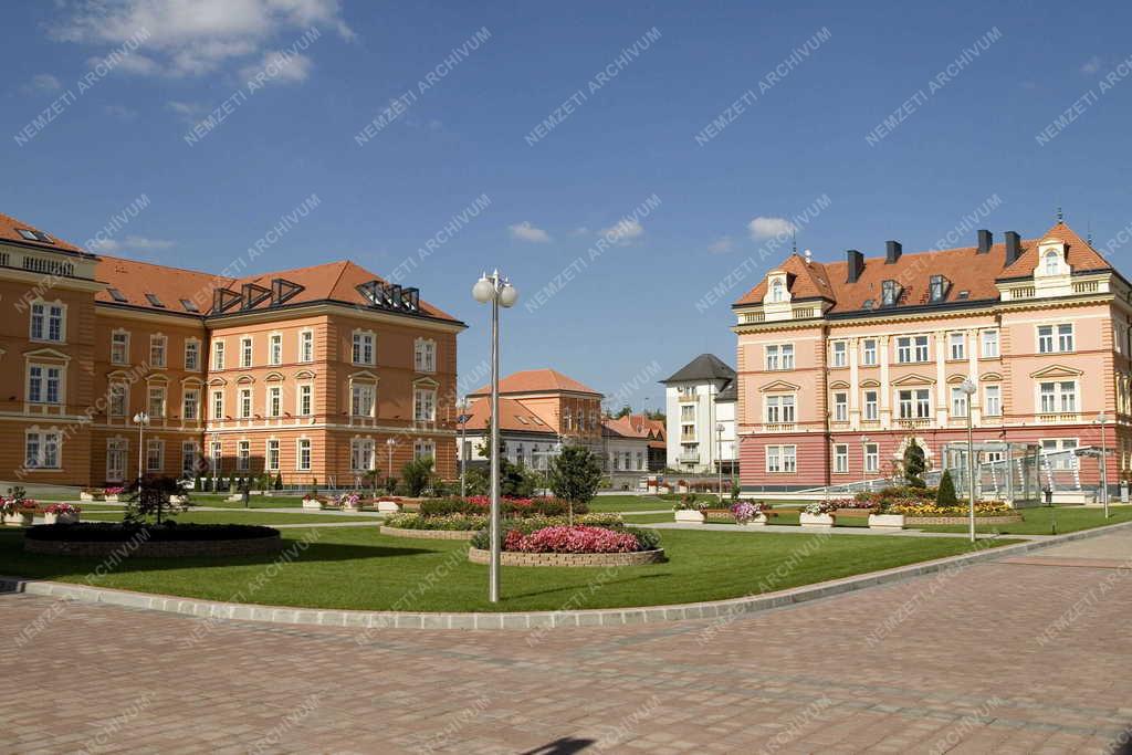 Győr - Frigyes-laktanya 
