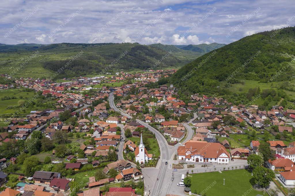 Városkép - Erdély - Parajd