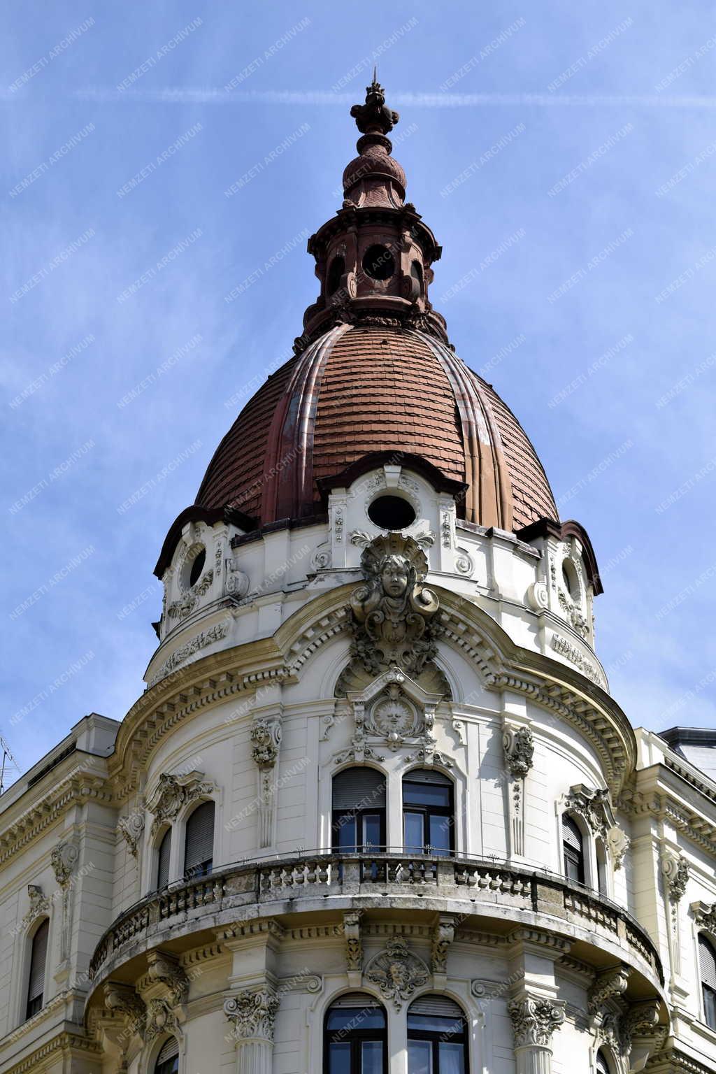 Városkép - Budapest - Magyar Hírlapírók Nyugdíjintézetének egykori palotája 