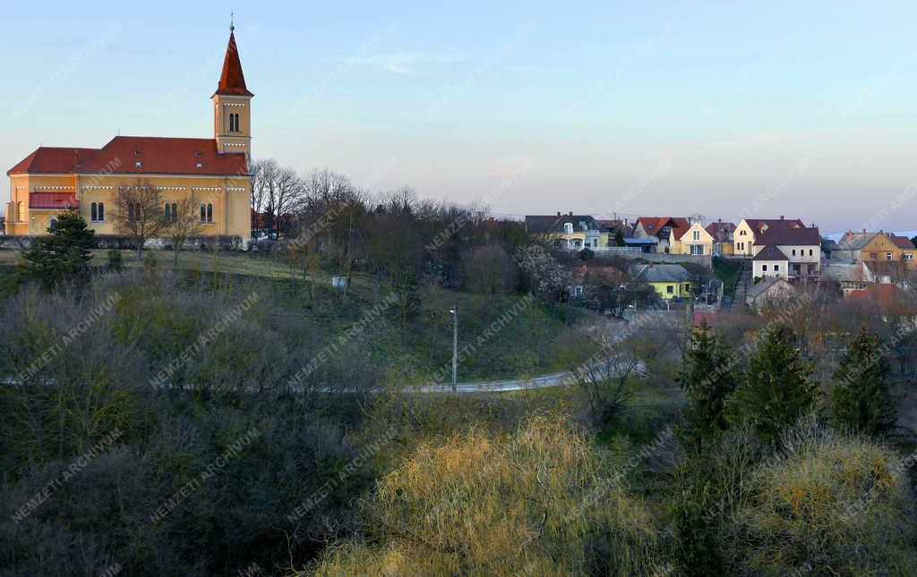 Városkép - Veszprém - Szent László-templom