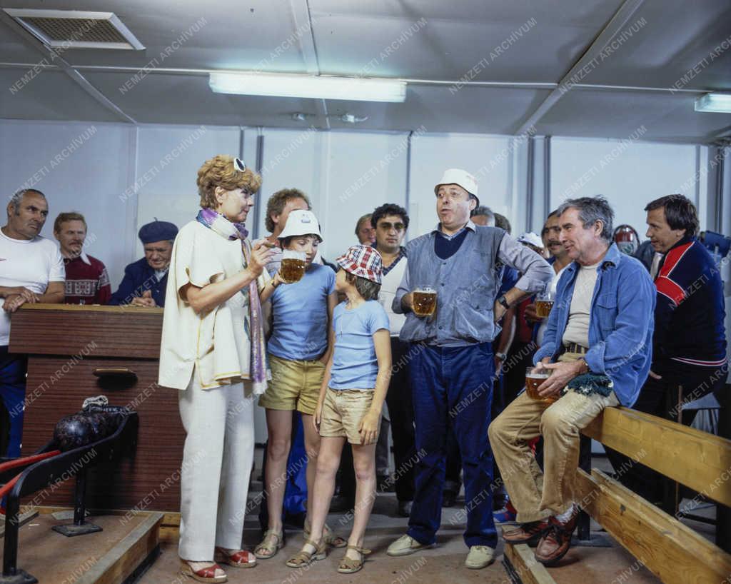 Kultúra - TV-film - A fantasztikus nagynéni