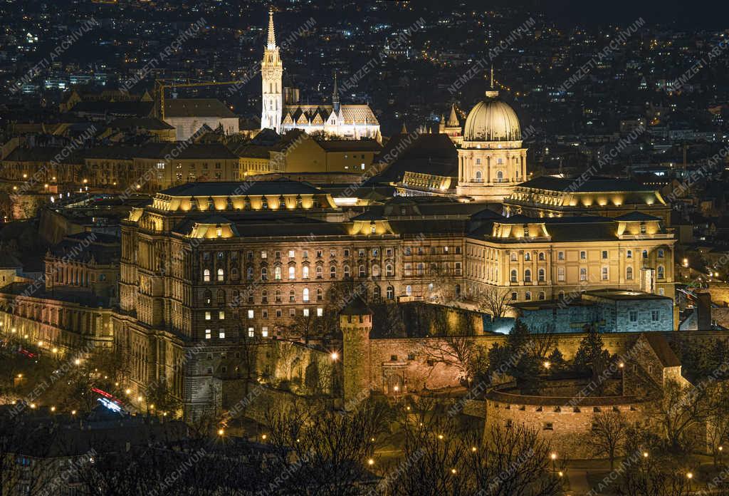 Esti városkép - Budapest - A Budai Vár és a Mátyás-templom