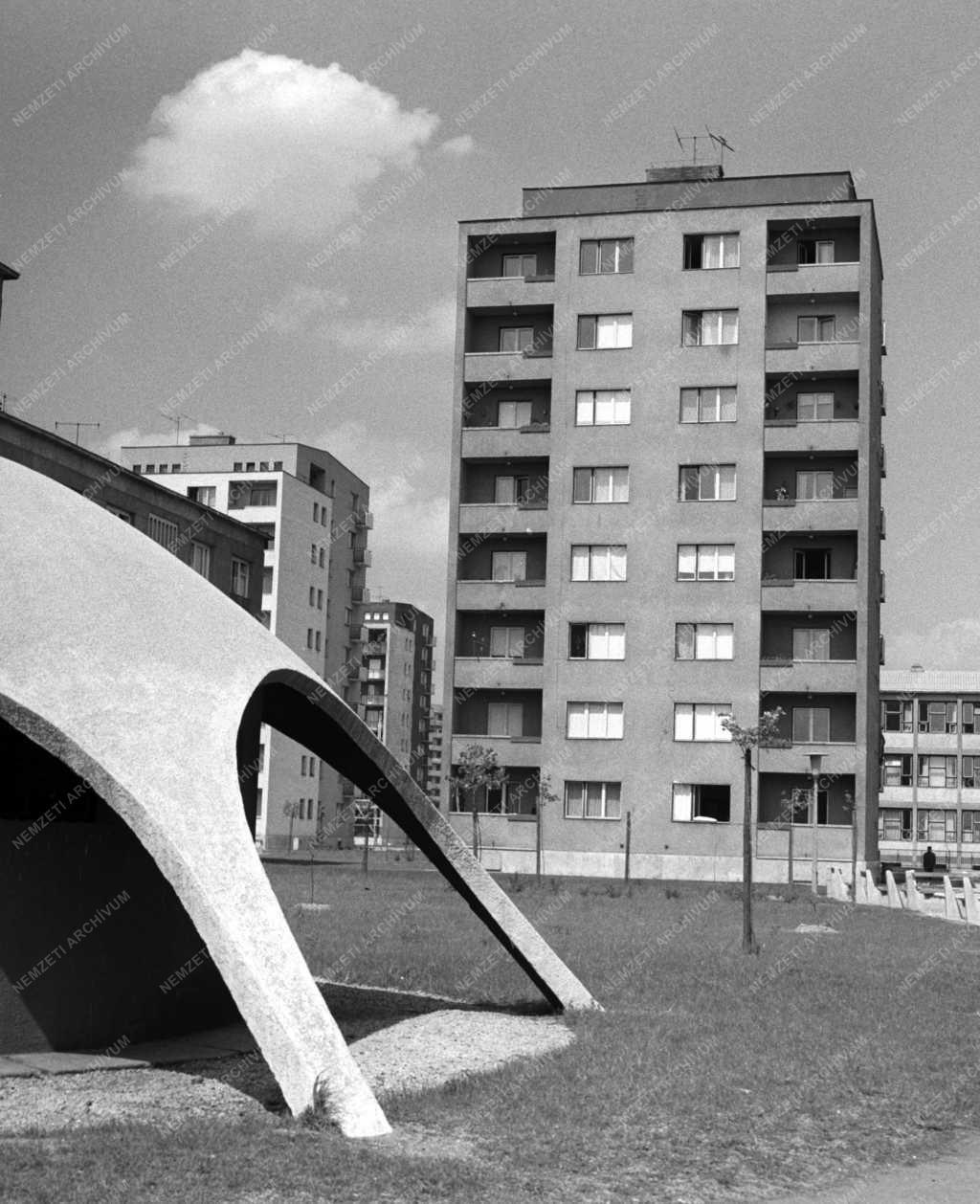 Városkép - József Attila lakótelep