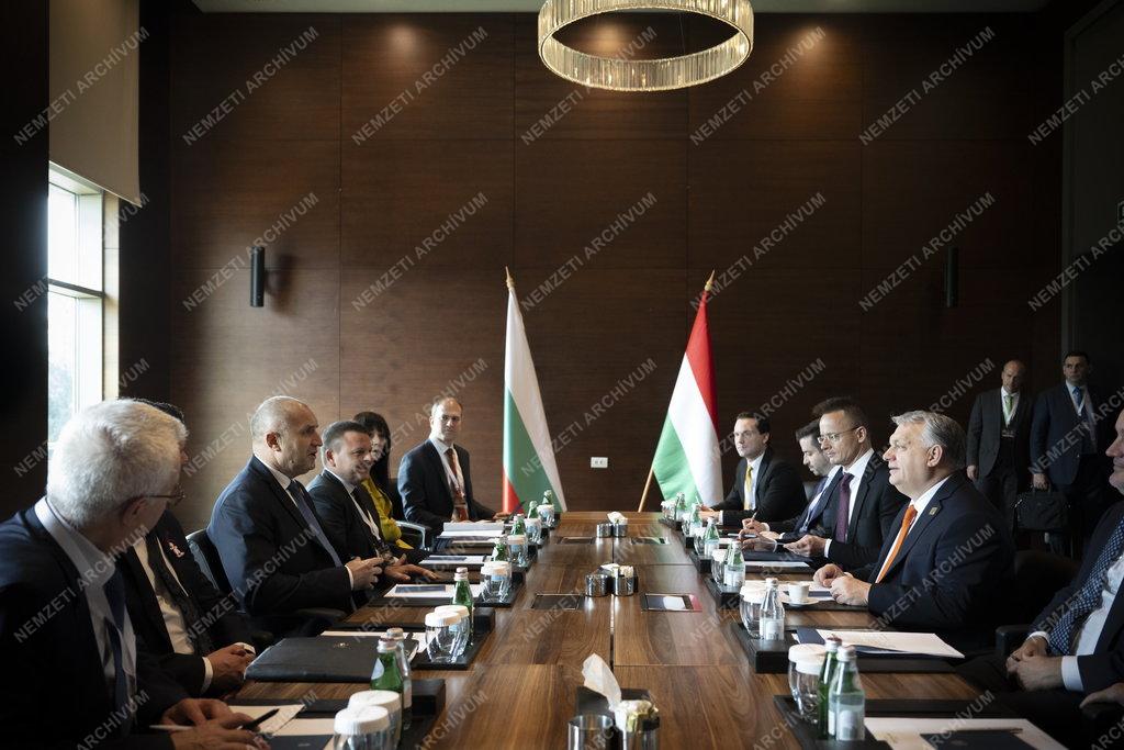 Orbán Viktor Bulgária elnökével tárgyalt
