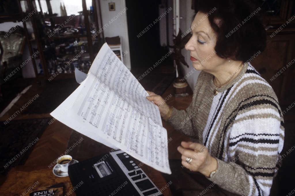 Kultúra - Lukács Margit színésznő