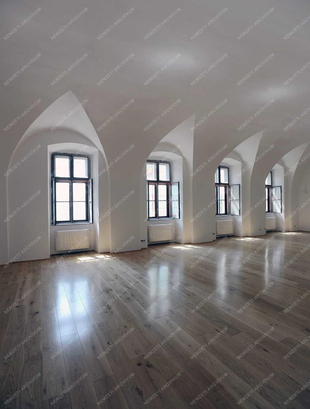Épület - Debrecen - Felújítják a Református Kollégium épületét