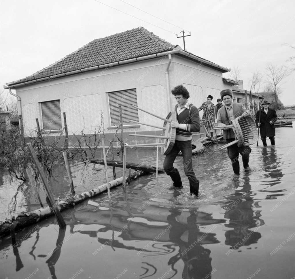 Baleset-katasztrófa - Árvíz és belvíz a Körösök mentén