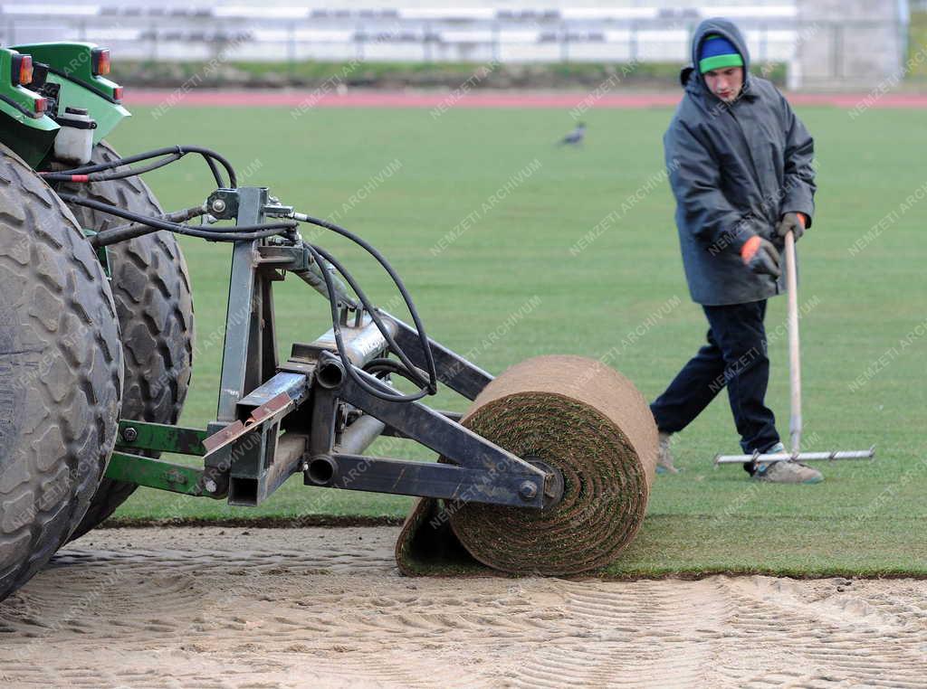 Sport - Debrecen - Pályarekonstrukció 