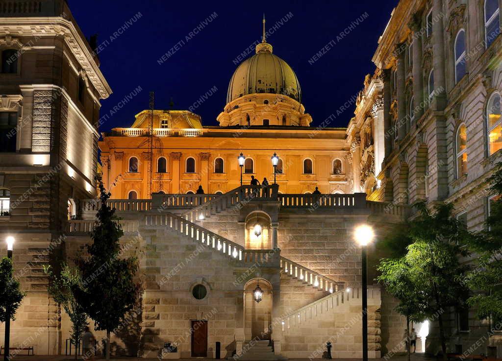 Városkép - Budapest - Esti felvétel
