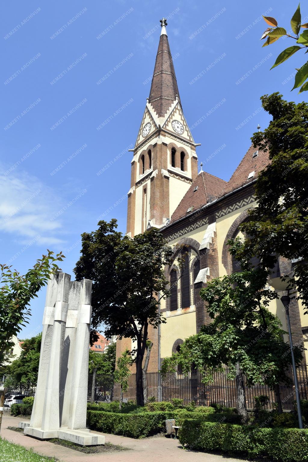 Egyház - Budapest - Fasori evangélikus templom