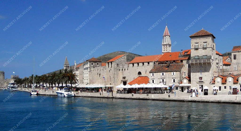 Városkép - Trogir 
