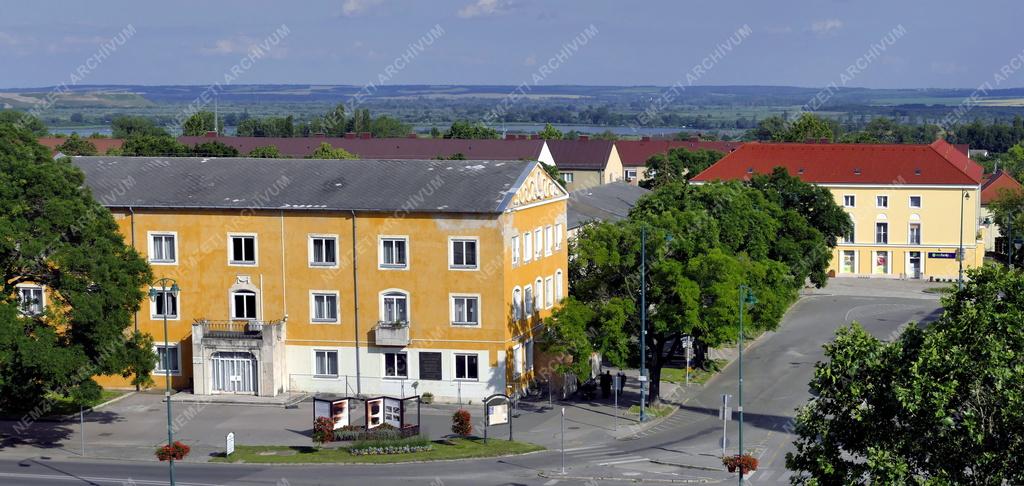 Városkép - Várpalota - Faller Jenő Technikum, Szakképző Iskola és Kollégium