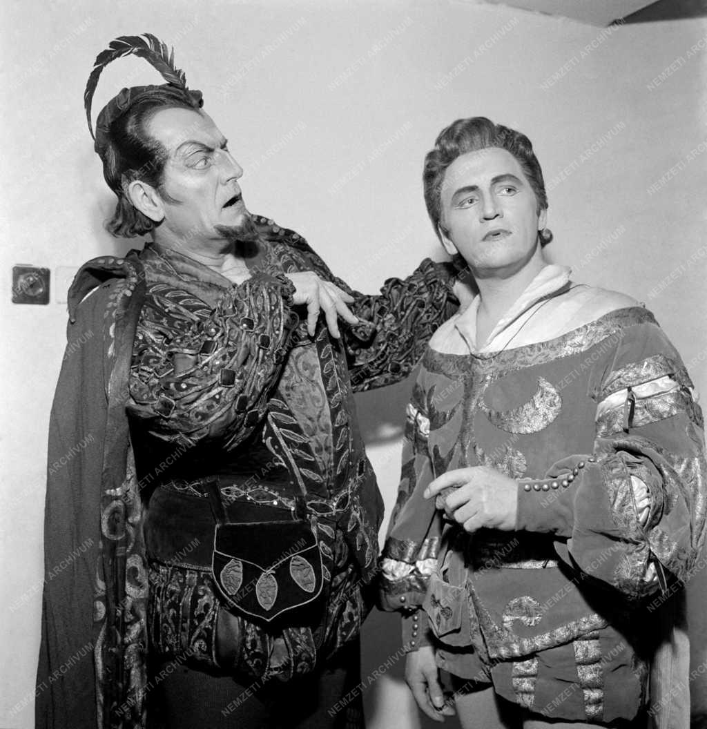 Kultúra - Személy - Losonczy György és Szigeti László operaénekesek