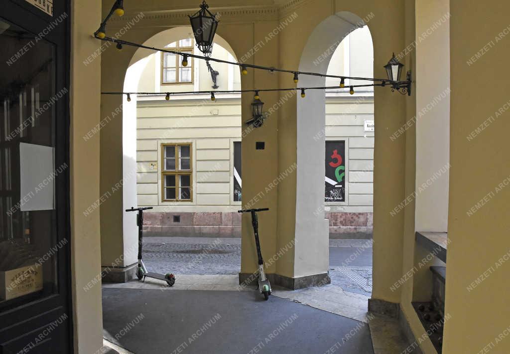 Városkép - Budapest - Dob utca