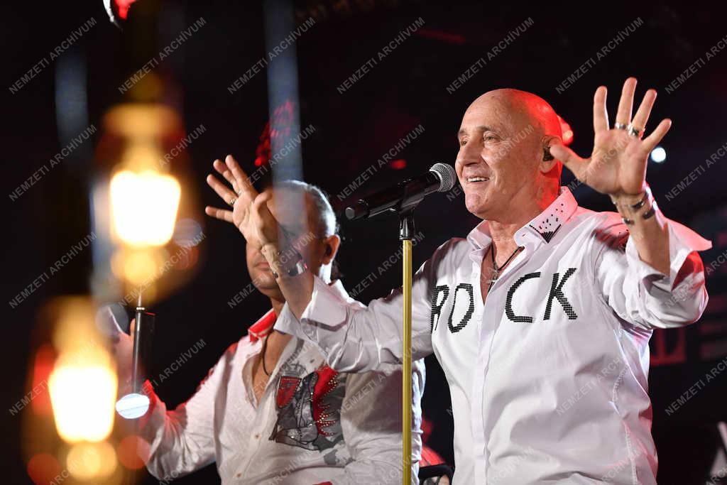 Televízió - M2 Petőfi TV - Akusztik koncert az A38 hajón