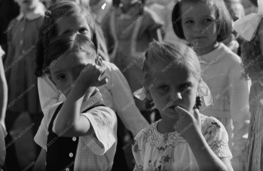 Oktatás - Évnyitó a Gubacsi úti Általános Iskolában