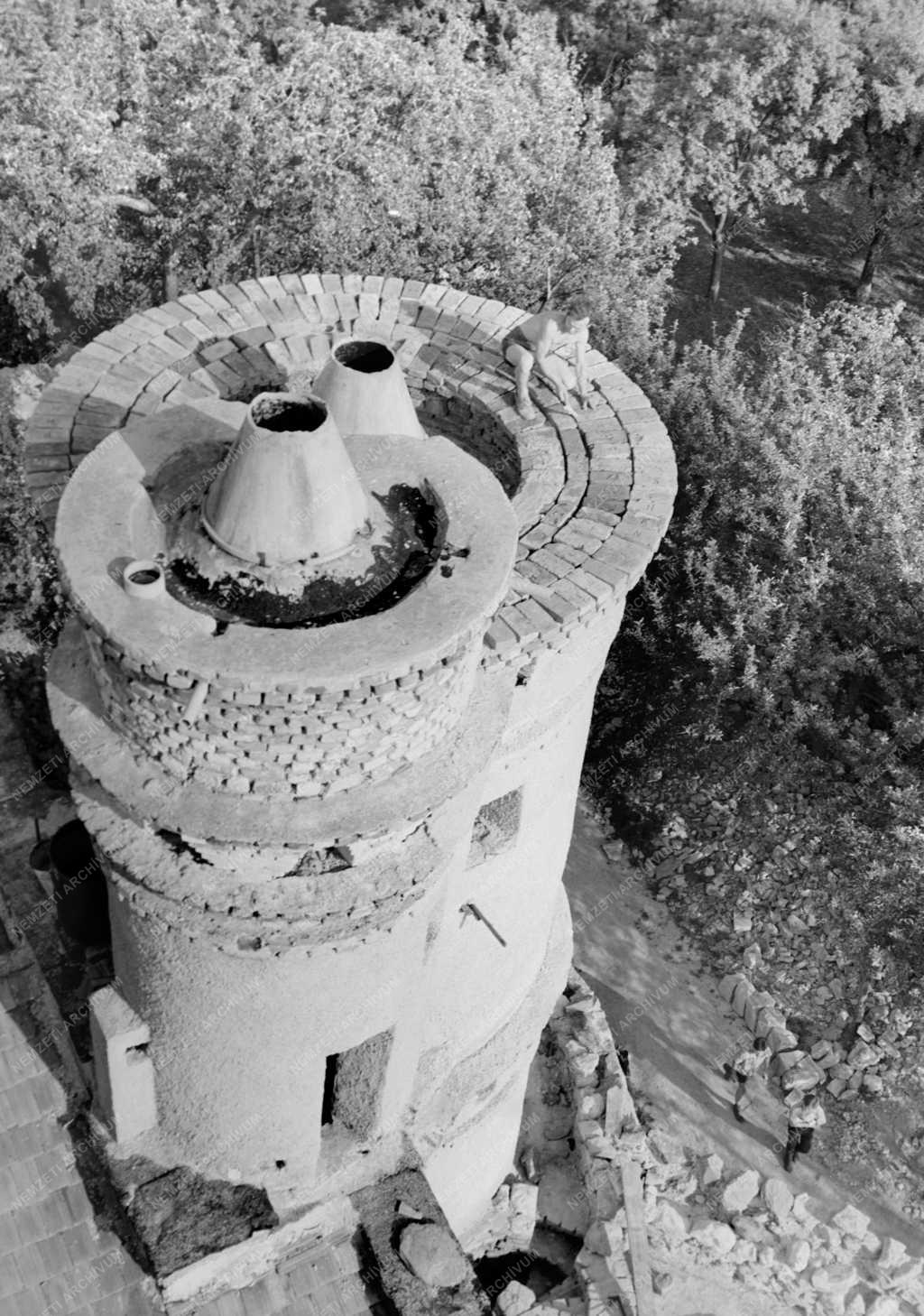 Idegenforgalom - Városkép - Taródi vár