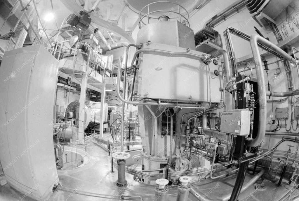 Ipar - Energiaipar - Melegjáratás a Paksi Atomerőmű IV-es bl