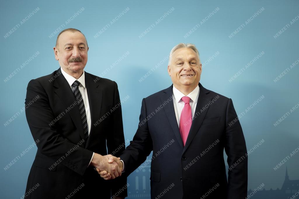 A Türk Államok Szervezetének informális csúcstalálkozója Budapesten