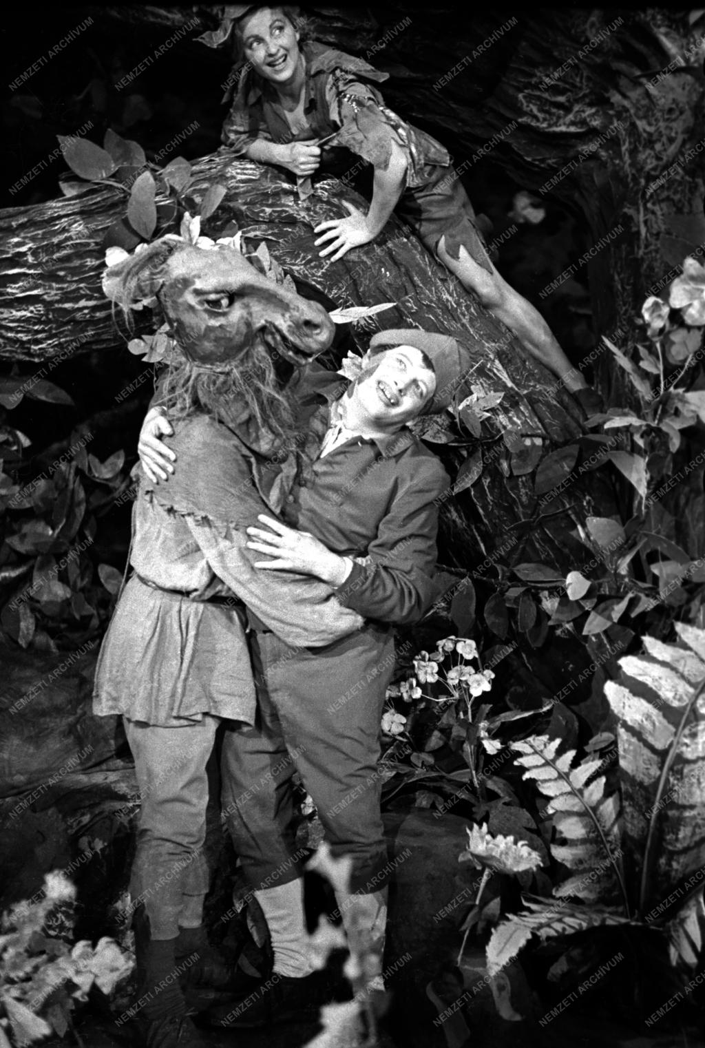 Kultúra - Színház - Shakespeare: Szentivánéji álom