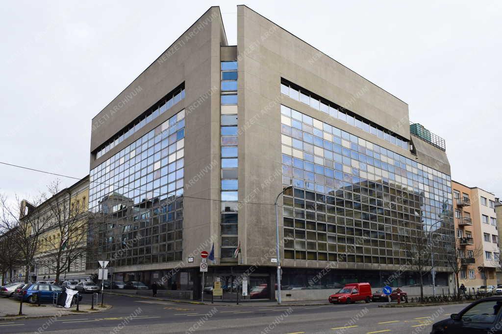 Városkép - Budapest - Államadósság Kezelő Központ 