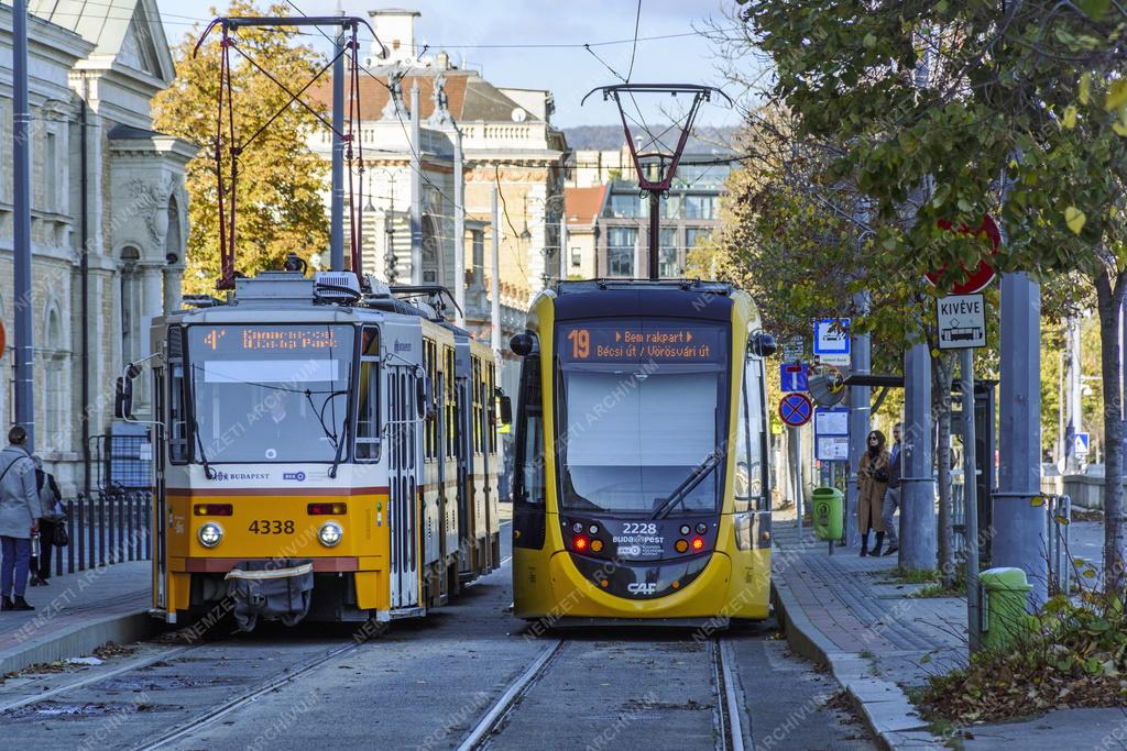 Közlekedés - Budapest - Villamos