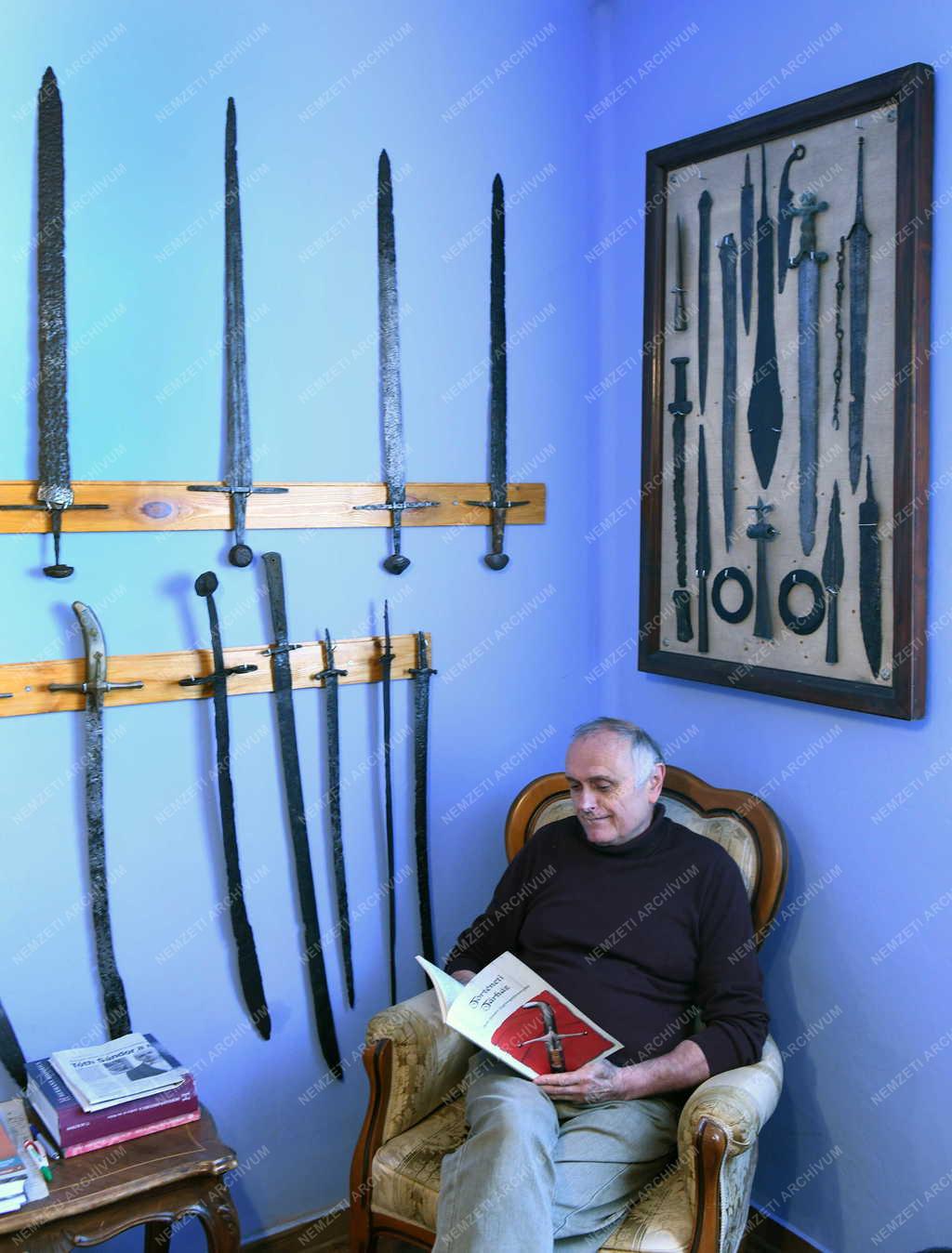 Kultúra - Történelmi fegyvergyűjtemény Felsőtárkányban