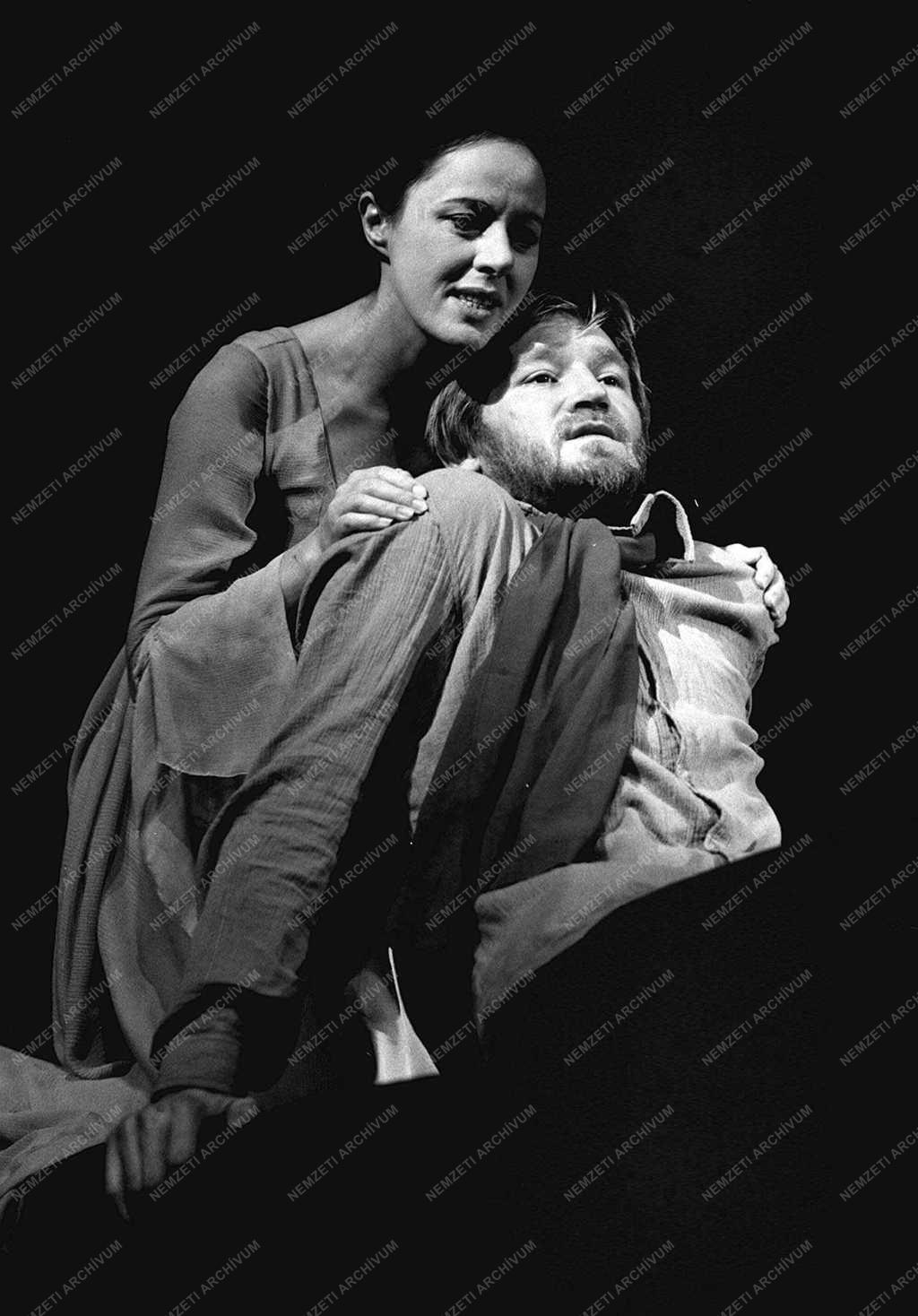 Bemutató a Nemzeti Színházban