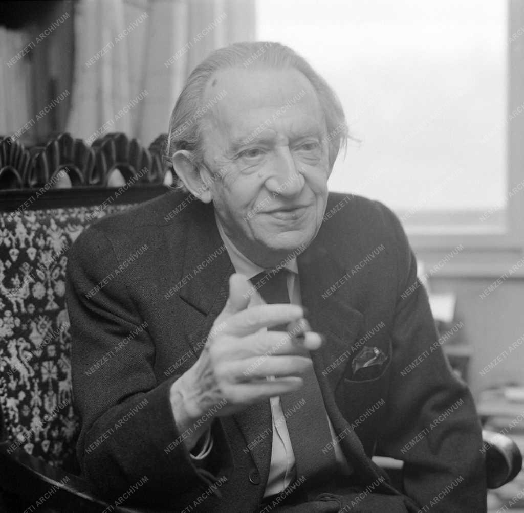 Belpolitika - Személy - Lukács György